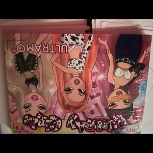 New makeup pallet eyeshadow